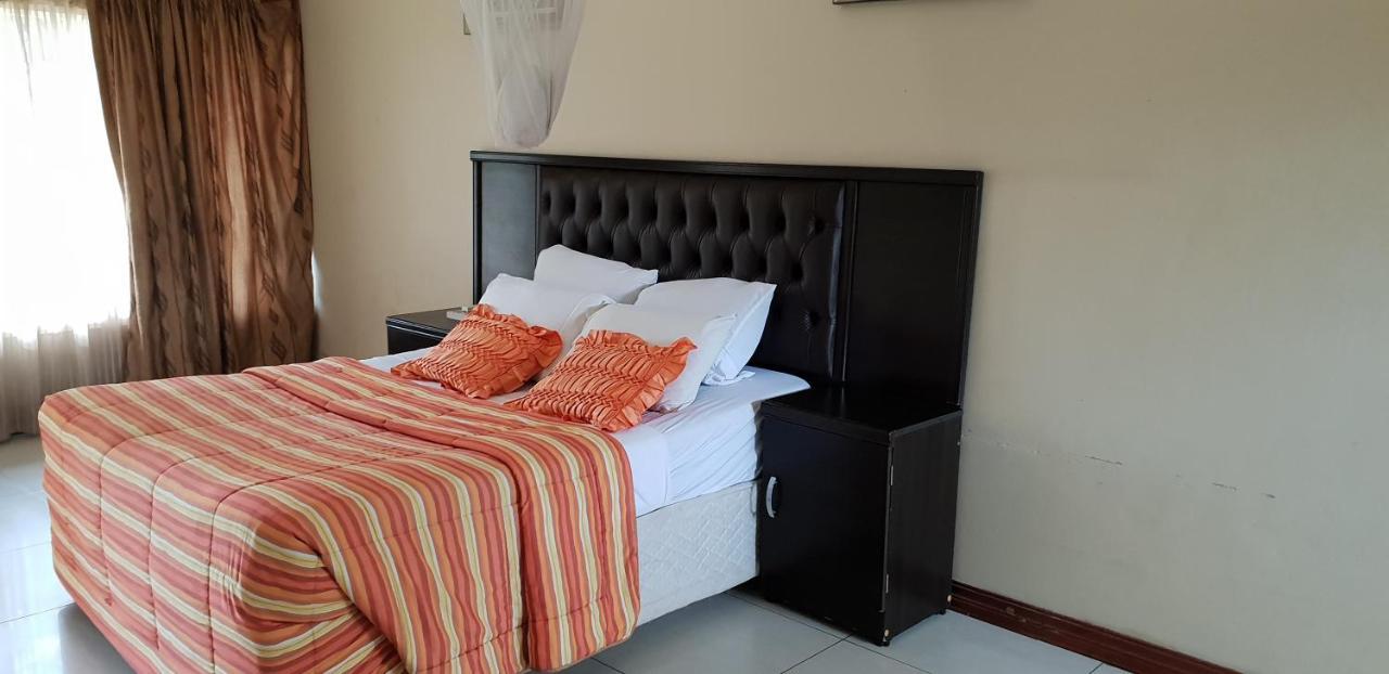 Mwiluzi Motel Ltd Lusaka Luaran gambar